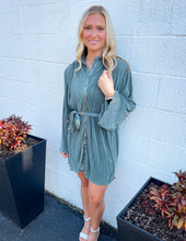 Load image into Gallery viewer, Pretty Little Poison Pleated Button Down Shirt Dress Olive