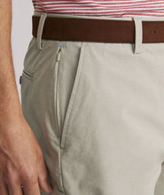 Load image into Gallery viewer, Vineyard Vines 7 Inch Performance On-The-Go Shorts in Khaki