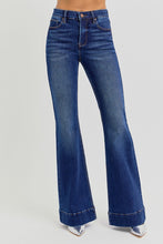 Load image into Gallery viewer, Concert Nights Tummy Control Flare Jeans