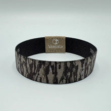 Load image into Gallery viewer, Versible Tree Bark Camo Bible Verse Wristband