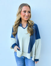 Load image into Gallery viewer, Steady Heart Long Sleeve Knit Top in Navy Multi