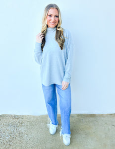 Indifferent Pullover Tunic in Heather Grey