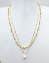 Load image into Gallery viewer, Kendra Scott Ashton Multi Strand Necklace in Gold/Freshwater Cultured Pearl