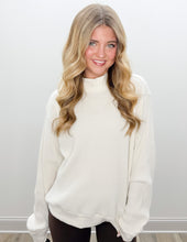 Load image into Gallery viewer, The North Face Women's Chabot 2.0 Mockneck