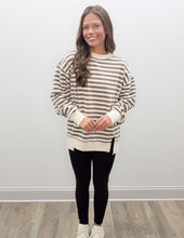 Load image into Gallery viewer, The Striped Fleece Exposed-Seam Sweatshirt in Mocha