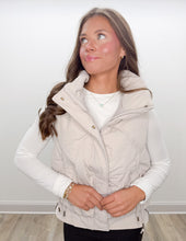 Load image into Gallery viewer, The Way I Go Quilted Puffer Vest in Ecru