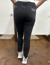 Load image into Gallery viewer, Single Soon High Rise Straight Leg Jeans