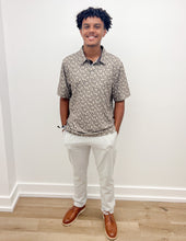 Load image into Gallery viewer, Southern Shirt Co. Men's Feathered Pursuit Printed Polo