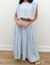 Load image into Gallery viewer, The Only Way Box Pleated Midi Skirt