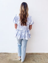 Load image into Gallery viewer, Finest I&#39;ve Seen Floral Woven Blouse