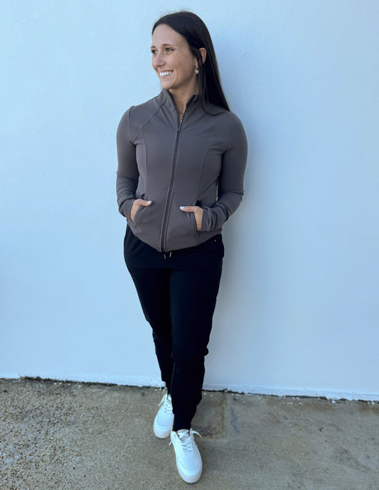 Dream On Fleece Inside Drawstring Jogger in Black