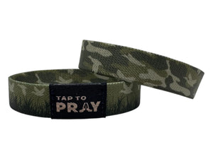 Versible Waterfowl Camo Tap to Pray Wristband