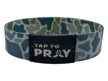 Load image into Gallery viewer, Versible River Rock Camo Moss &amp; Slate Tap to Pray Wristband