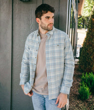 Load image into Gallery viewer, Southern Shirt Co. Braxton Lightweight Cord Flannel Skyline