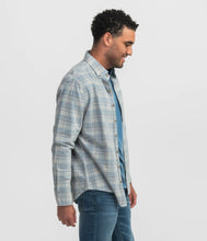 Load image into Gallery viewer, Southern Shirt Co. Braxton Lightweight Cord Flannel Skyline