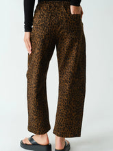 Load image into Gallery viewer, Hear That Leopard Lounge Wide-Leg Pants in Brown Leopard
