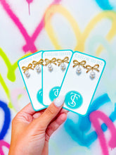 Load image into Gallery viewer, Taylor Shaye Kaylie Bow Drops