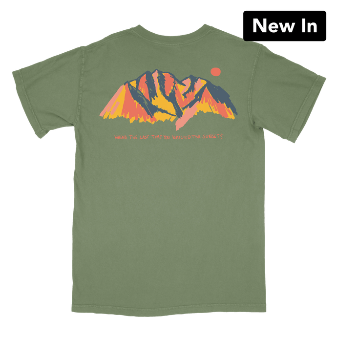 Nature Backs Catch a Sunset SS Tee