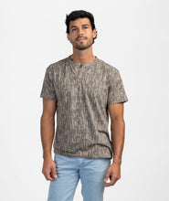 Load image into Gallery viewer, Southern Shirt Co. Men's Max Comfort Henley SS in Tree Bark