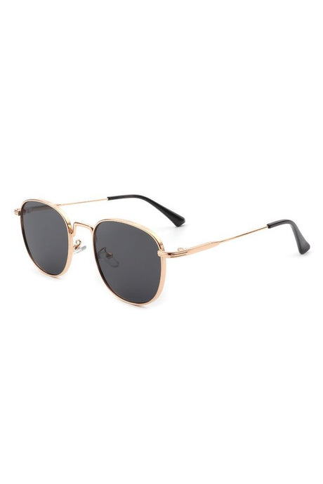 Sunshine on My Face Sunglasses Black Gold