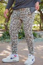 Load image into Gallery viewer, Burlebo Classic Deer Camo Fleece Jogger