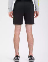 Load image into Gallery viewer, The North Face Men&#39;s Coordinates Short